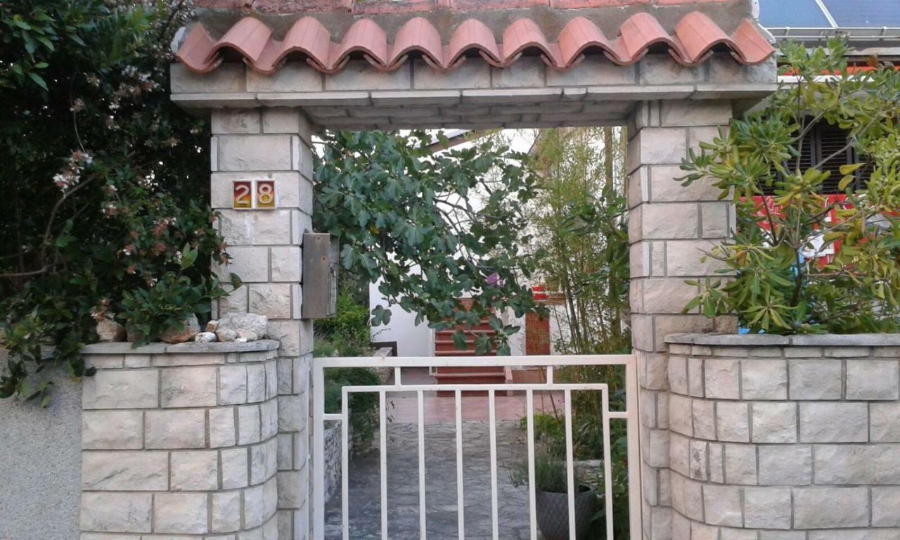 Apartments Pimpinella Premantura Exterior foto